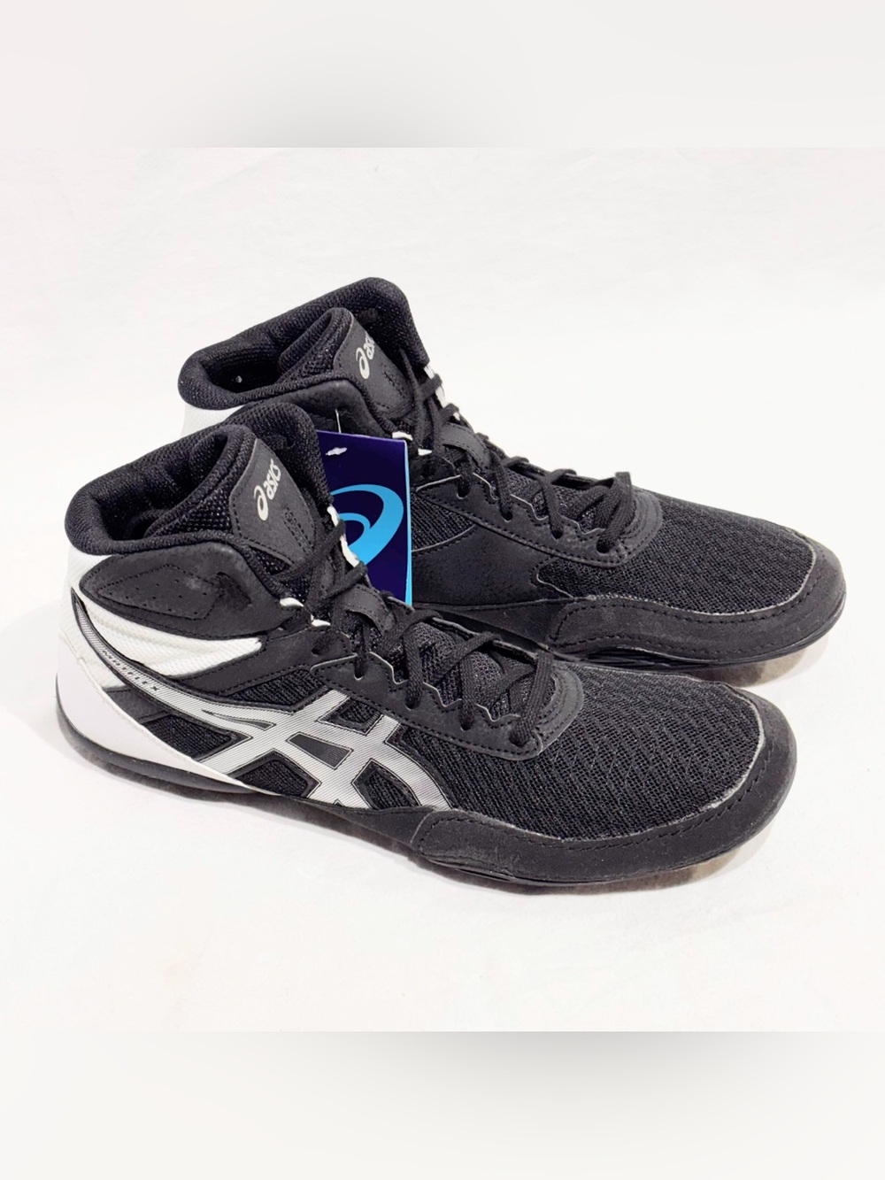 NEW Asics Matflex 6 Wrestling Shoes Men's Size 11 Black White High Top 1081A021